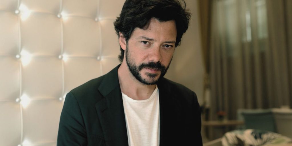 Álvaro Morte