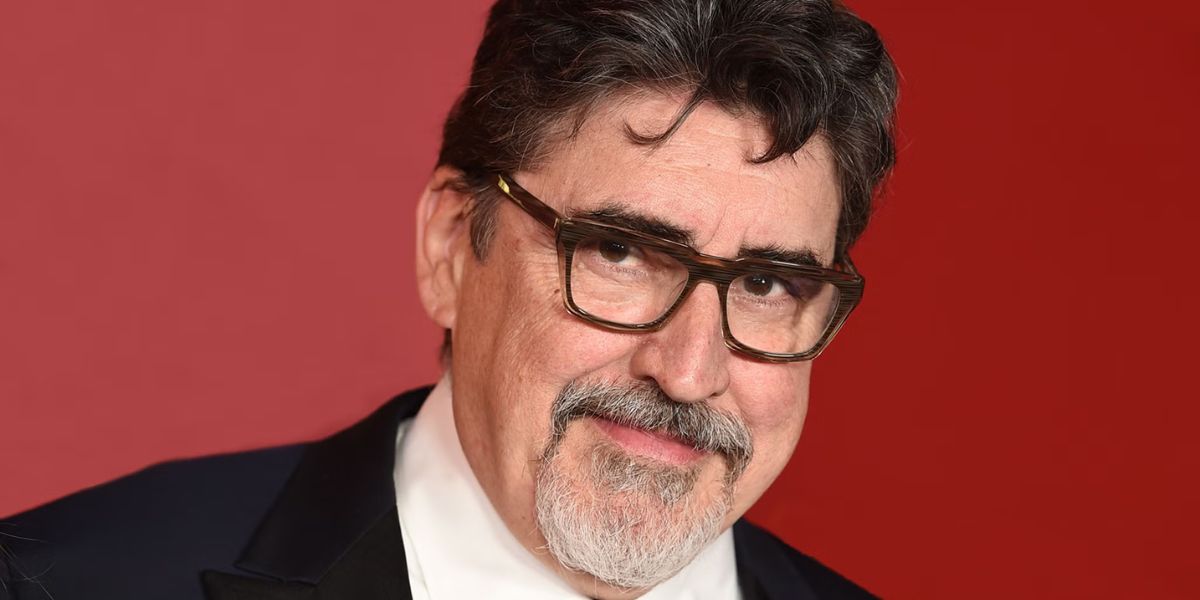 Alfred Molina