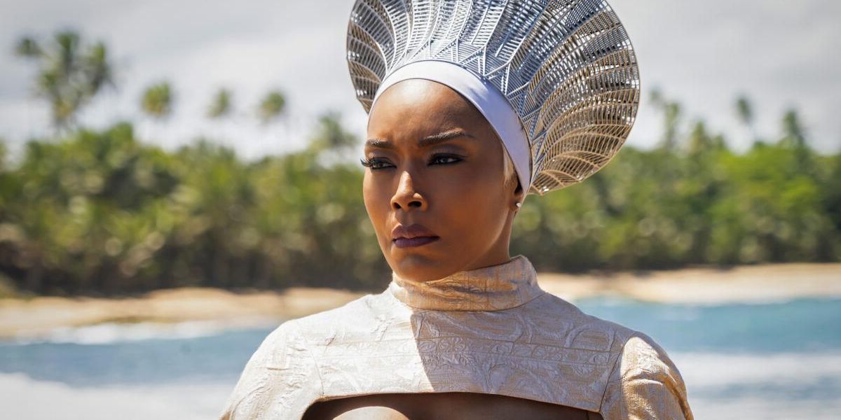 Angela Bassett